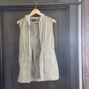 Sleeveless Tribal Jacket